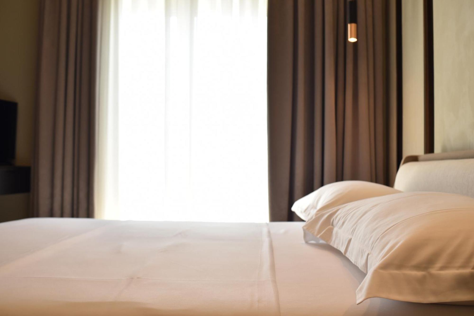 Nuna Hotel Radhimë Kamer foto